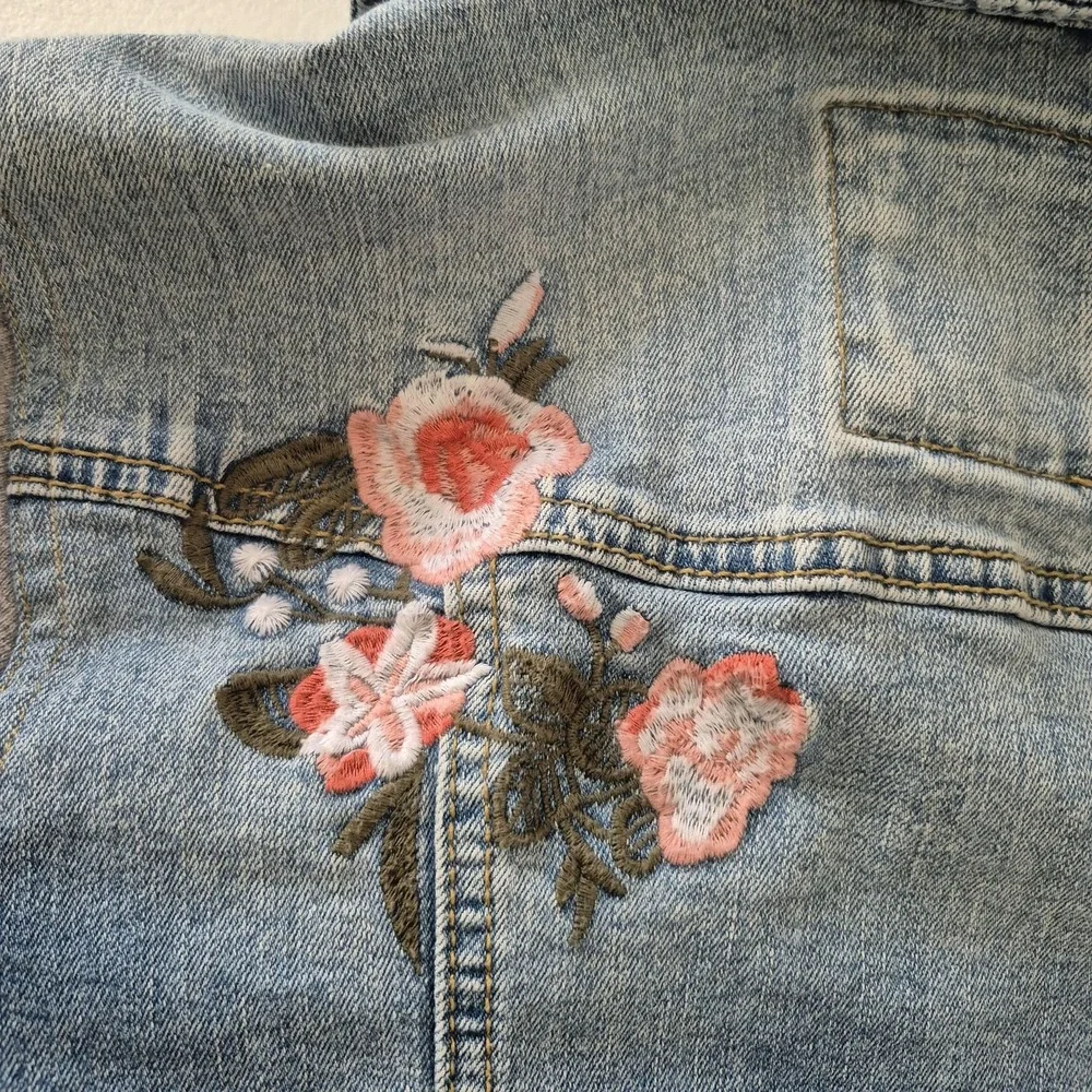 Mudd Jacket‎ Girls Small Blue Denim Gray Hoodie Sleeves Floral Embroidered